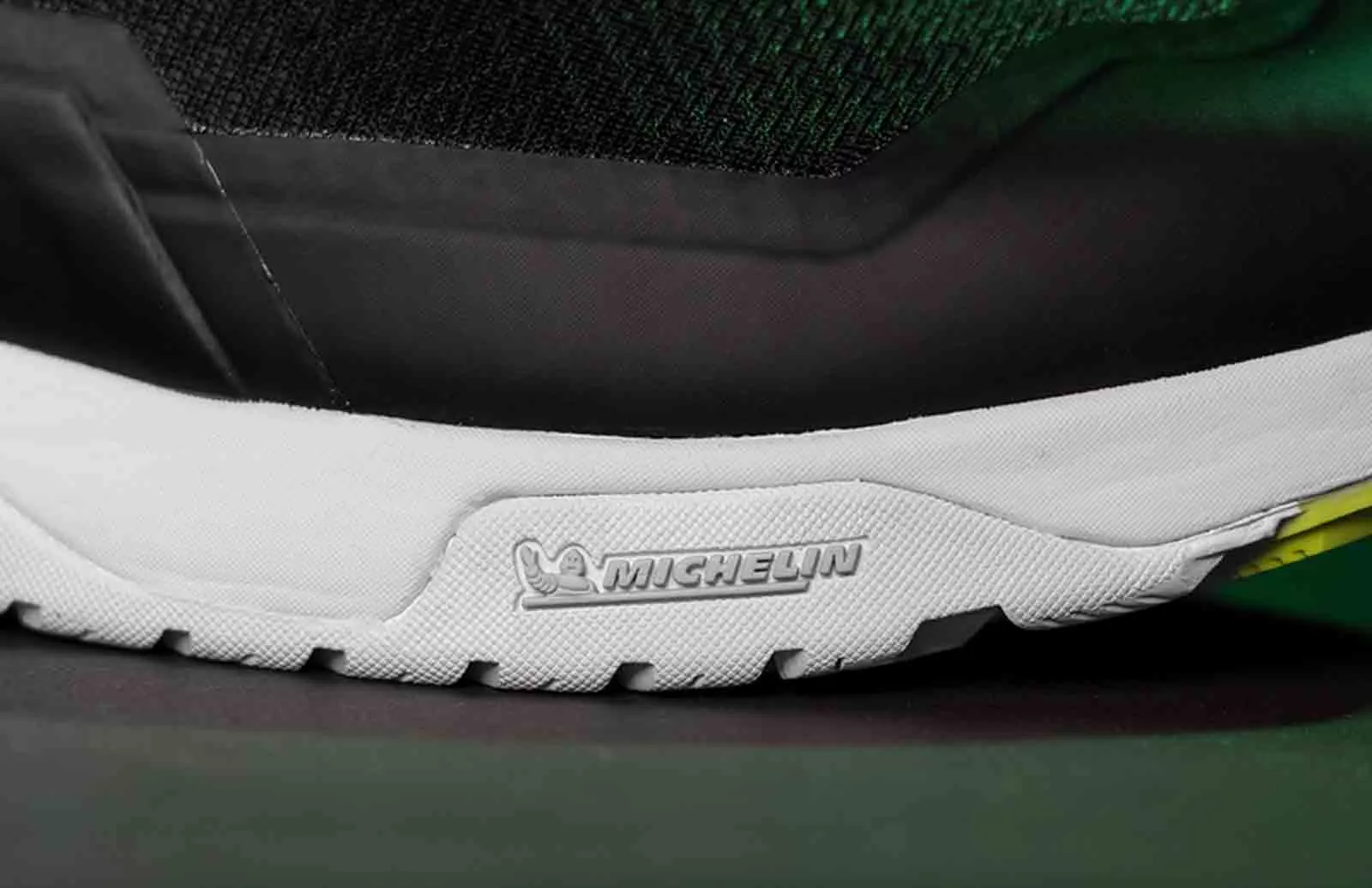 Seaboot 700 - Feature 1_HR.jpg Seaboot 700