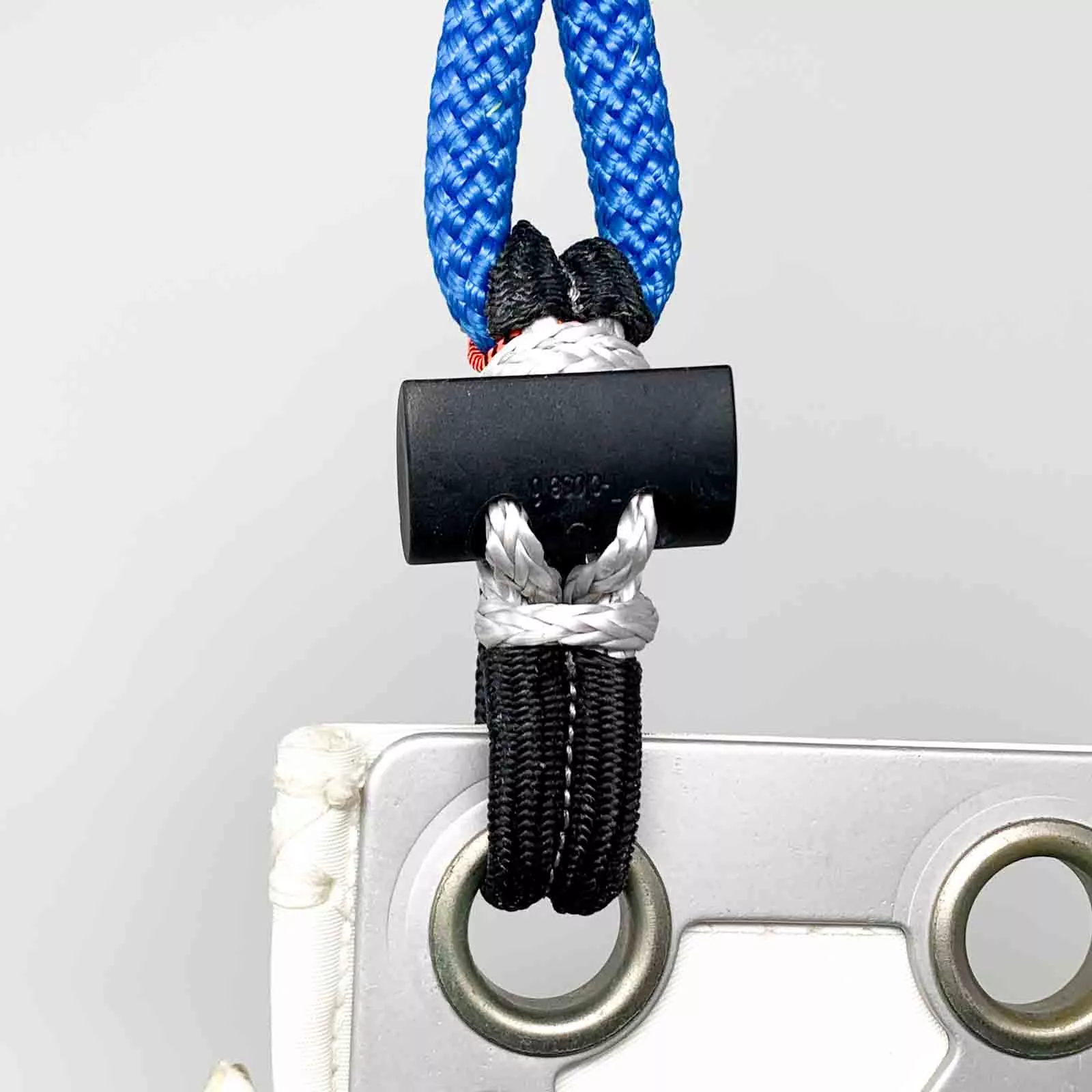 IMG_E8418_edited.jpg Dyneema® Soft Schäkel C®